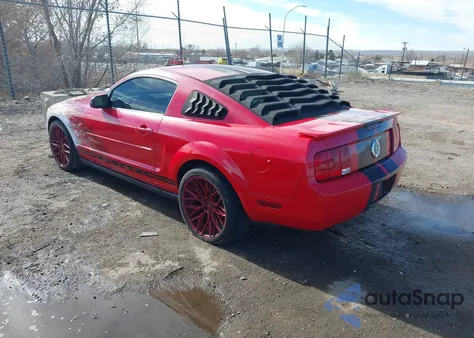 2007 Ford Mustang V6 Deluxe/V6 Premium z USA, uszkodzony, nr VIN 1ZVFT80N775211685